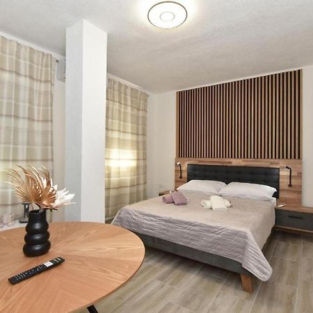 זאדאר Jeta Studio & Rooms מראה חיצוני תמונה